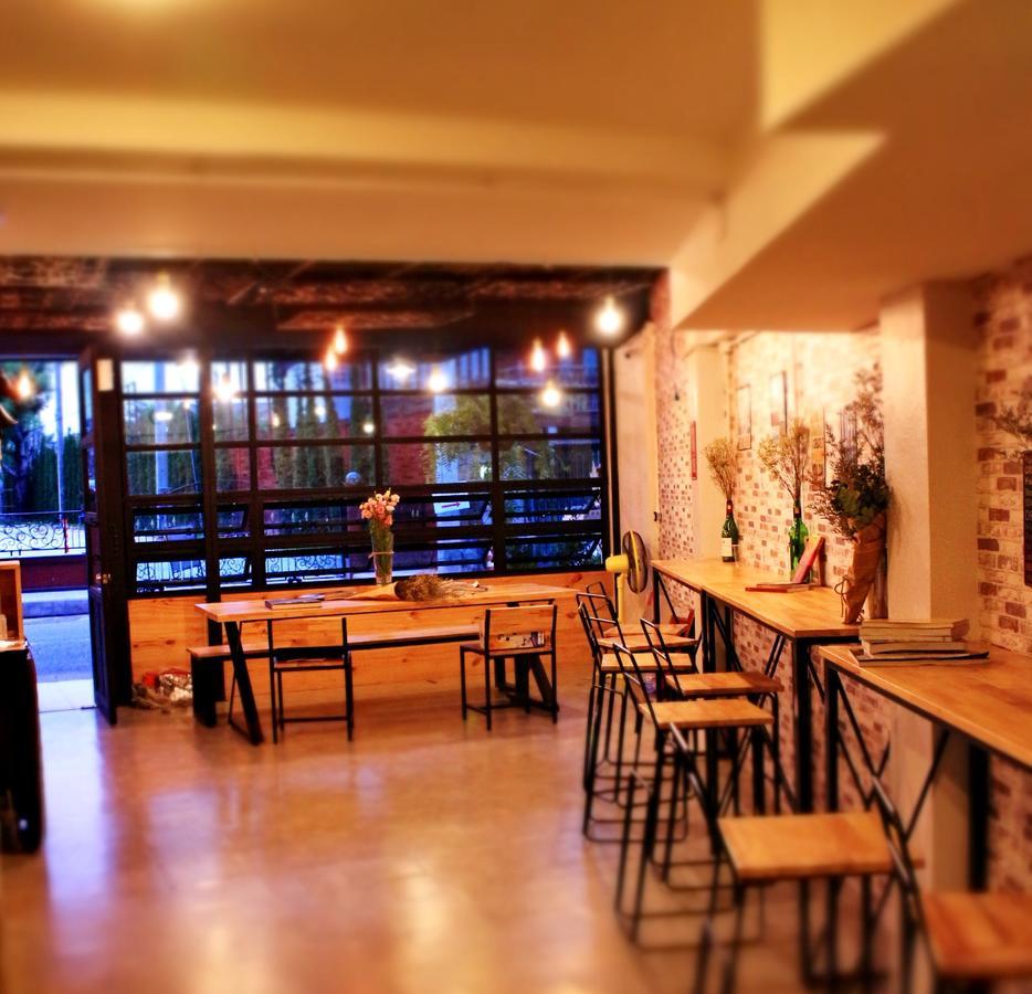 See Hostel Chiang Mai Eksteriør billede